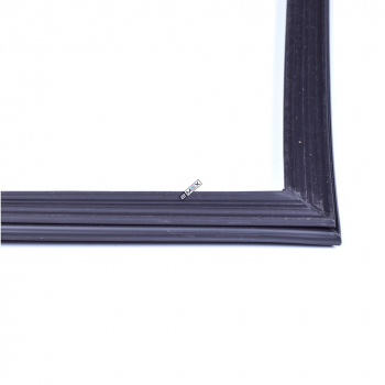 Уплотнитель двери холодильной камеры